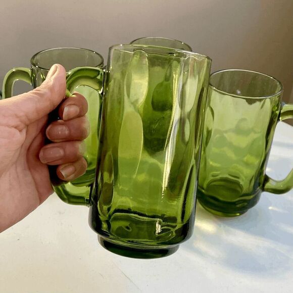 Hazel Atlas Lyric Drop Dot Optic Avocado Green Glass Mug Set of 4 Heavy Stein - Picture 3 of 8